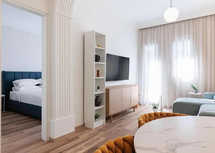 Апартаменты F & B Collection - Flat For 6 *