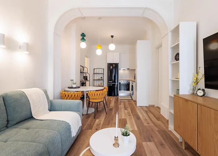 F & B Collection - Flat For 6 Daire *
