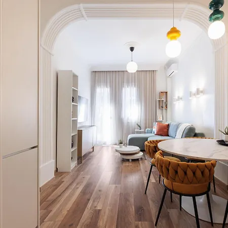 F & B Collection - Flat For 6 * סלוניקי